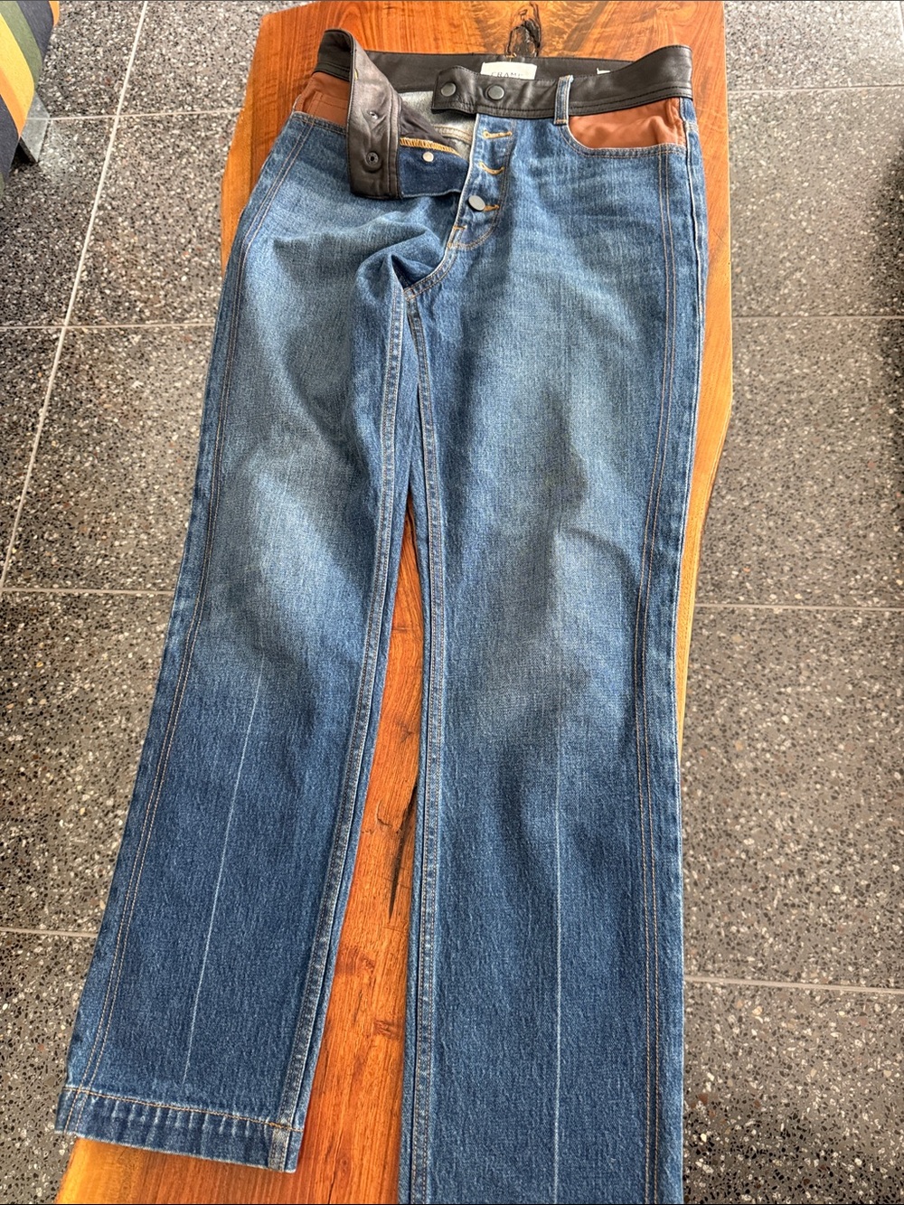 FRAME jeans